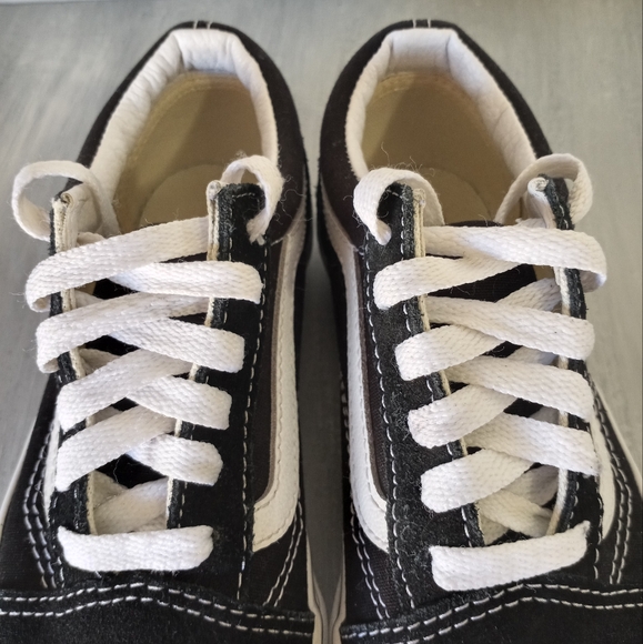 Vans Oldskool Skateboard Sneakers Shoes Kids Size 1 - Picture 15 of 15